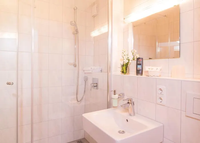 Garni Regina לינה וארוחת בוקר 3*